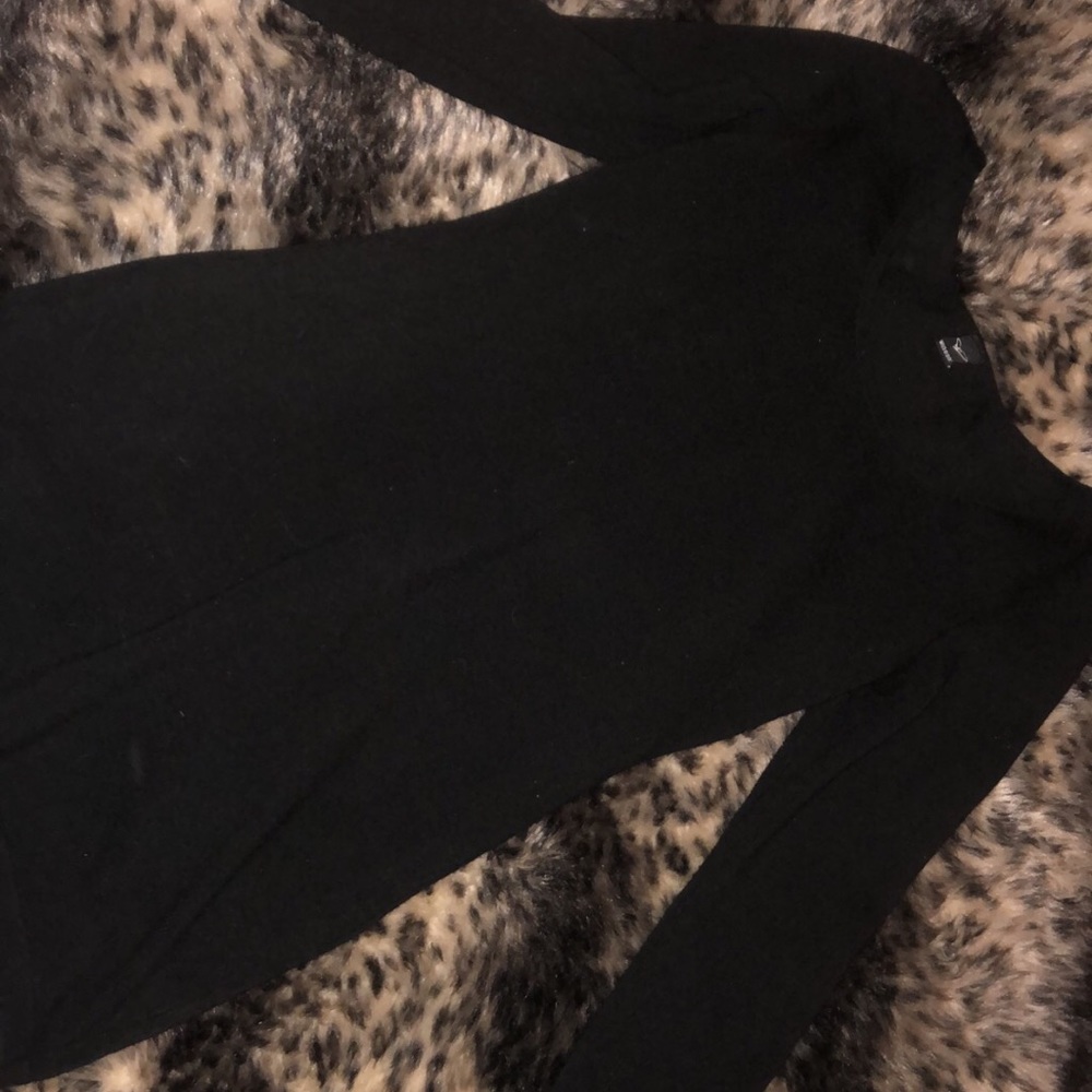 Black knit bodycon dress